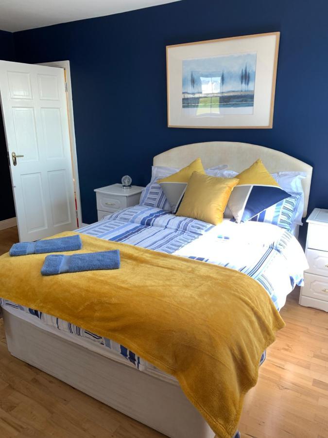 Seascape On The Edge Of Town: 4 Beds All Ensuite. Belmullet Eksteriør bilde