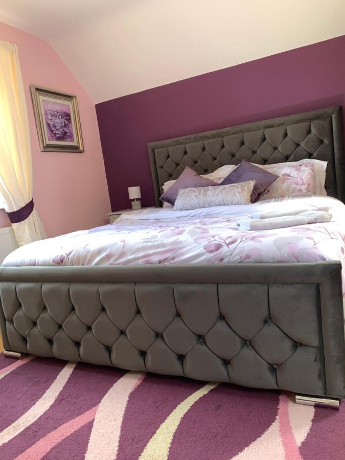 Seascape On The Edge Of Town: 4 Beds All Ensuite. Belmullet Eksteriør bilde