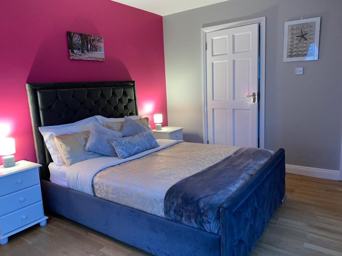 Seascape On The Edge Of Town: 4 Beds All Ensuite. Belmullet Eksteriør bilde